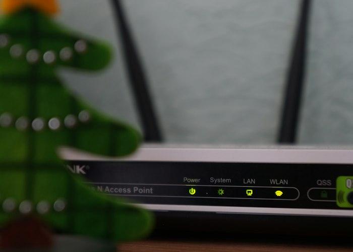 AX3000双频千兆智能家用路由器