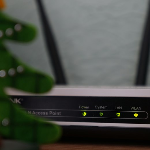 AX3000双频千兆智能家用路由器