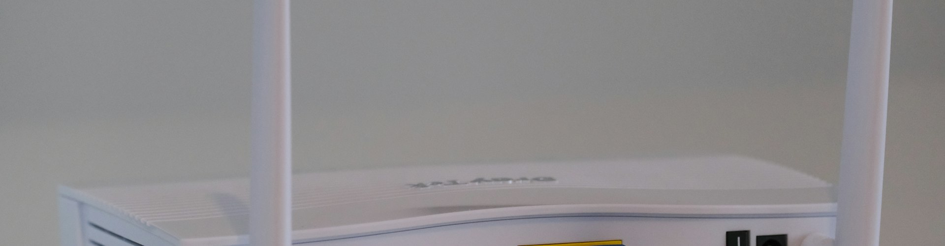 AX6000 WiFi6企业级无线路由器